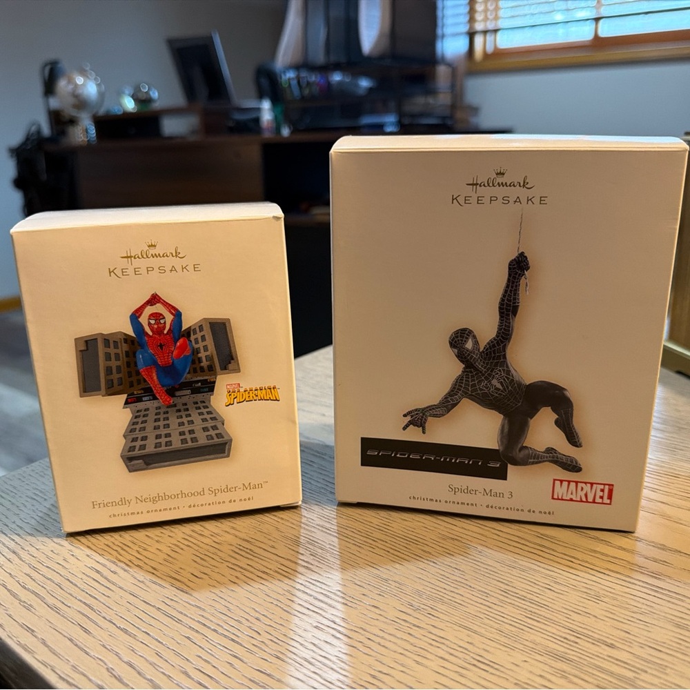 2 Spider-Man Hallmark Keepsake Ornaments 2007/2008 Marvel Christmas